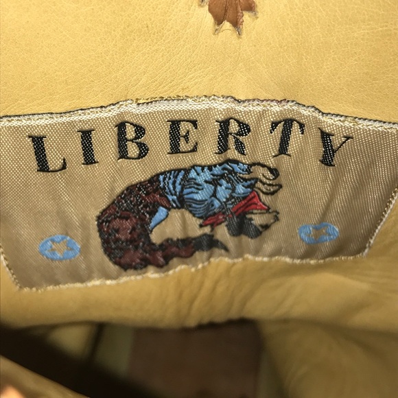 Liberty Boot Co. Custom Handmade Bat Cowboy Boots - Picture 12 of 15